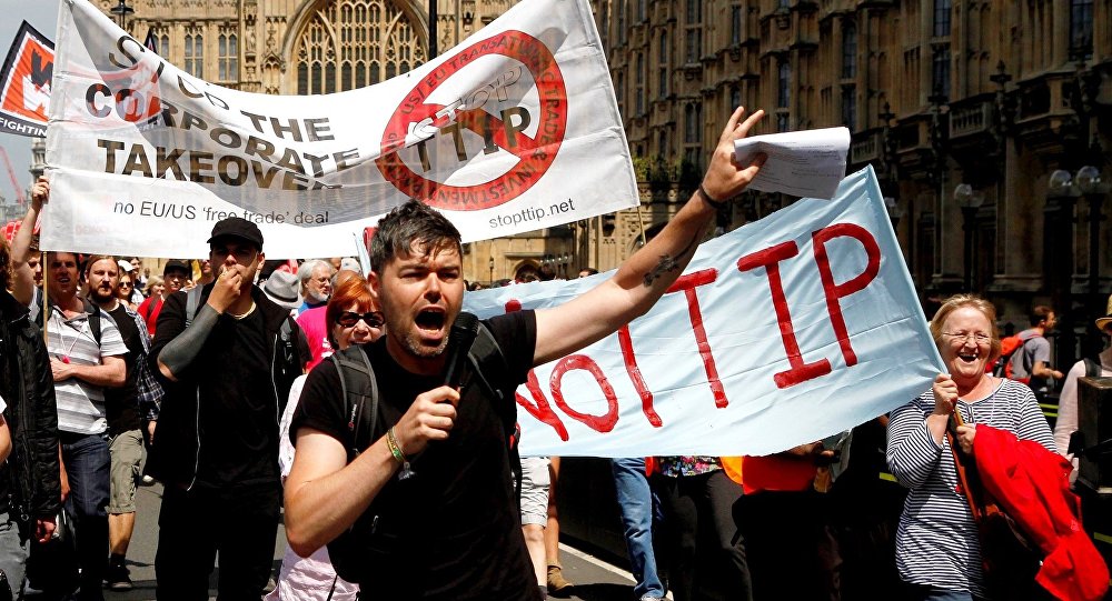 TTIP, Tax Havens Contribute to Extreme Global Inequality, Says Oxfam