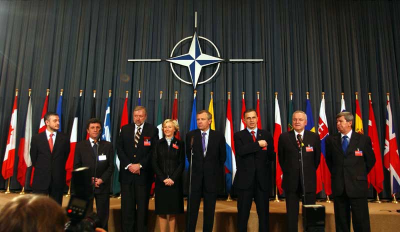 “New Europe” is back, asking for new NATO enlargements