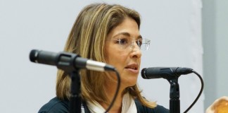 Naomi Klein on Sanders and Clinton