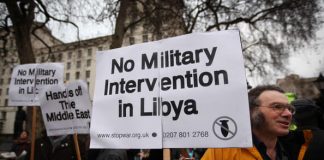 Western countries prepare a military intervention in Libya