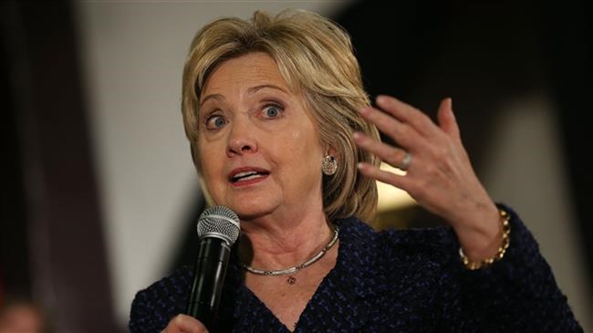 Clinton urges new sanctions against Iran