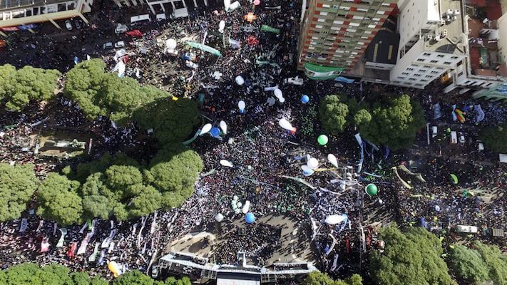 Argentina: Massive Protest Against Macri’s government