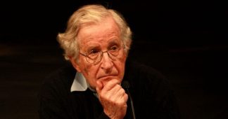 Noam Chomsky on Trump, Baltics, Crimea, Israel, Climatic Change