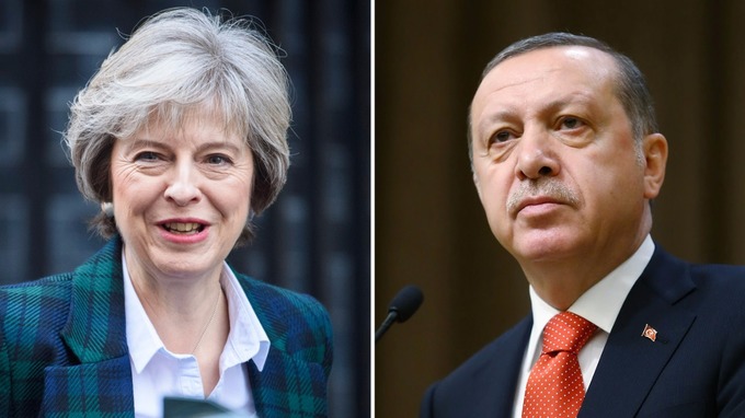 Theresa May est à Ankara pour « régler » la question de Chyprela politique de l’élargissement de l’UE est à un carrefour