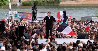 Mélenchon: Νοn aux guerres de Trump, Nous sortons de l’ OTAN –   Le Meeting de la Liberté