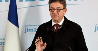 Mélenchon ne donne pas de consigne de vote