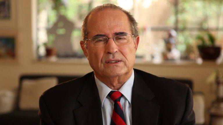 Former Israeli spymasters rip into Trump, say Israel must reassess intel sharing