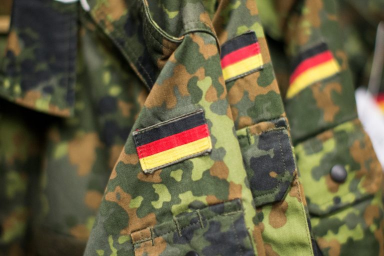 Defence Minister Von der Leyen downplays size of right-wing terrorist cell in German army