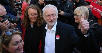 ﻿ Bernie Sanders Is Super Excited About Jeremy Corbyn’s Anti-Austerity Campaign