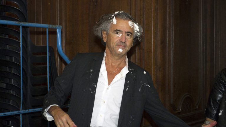 Le Monde diplomatique met tous ses articles sur BHL en accès libre pour dénoncer une «imposture»