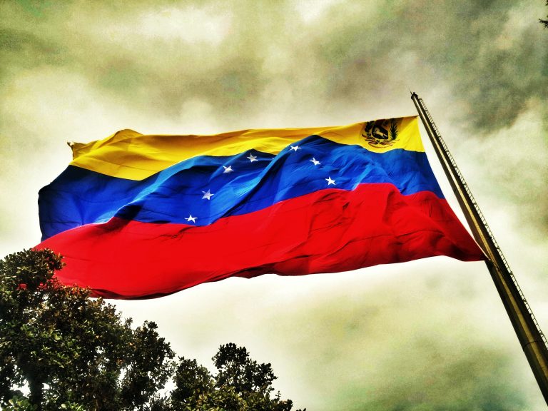 Venezuela : l’interdiction d’un parti qui n’existe pas | Par Thierry Deronne