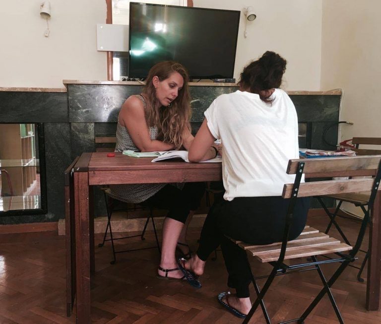 Reportage : à Chios, l’interminable transit des enfants migrants venus seuls en Europe