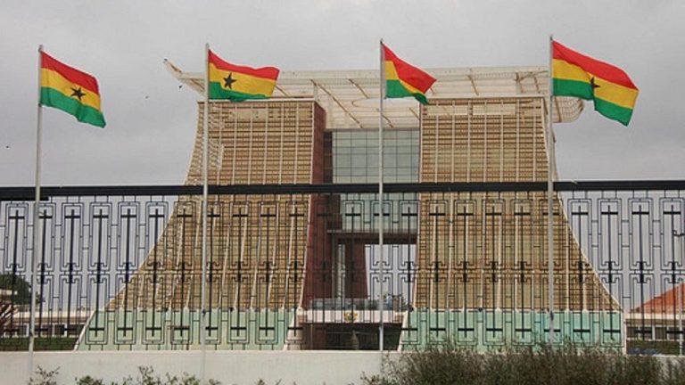 Ghana’s presidency and parliament to run on solar energy