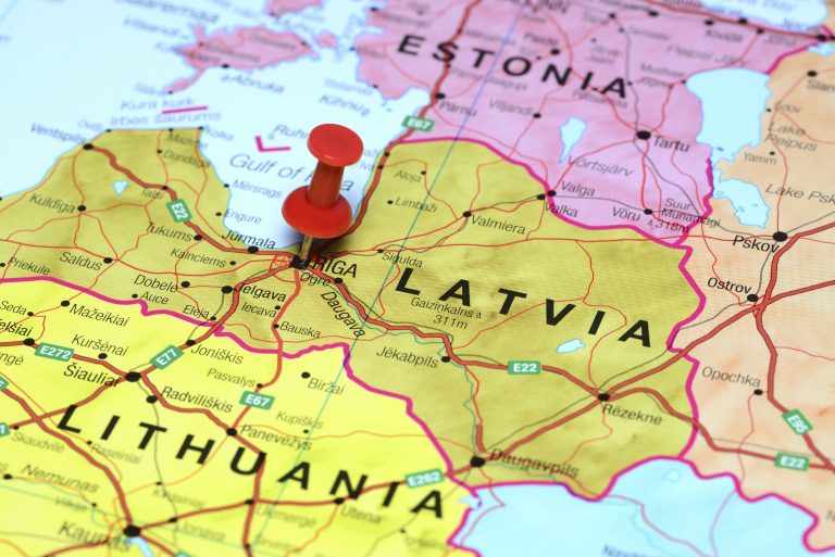 Lavrov: Ukraine, Baltic states continue discrimination against Russian-speaking population