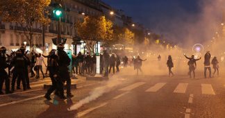 Libya – destroyed by France and NATO. Demonstration against slavery