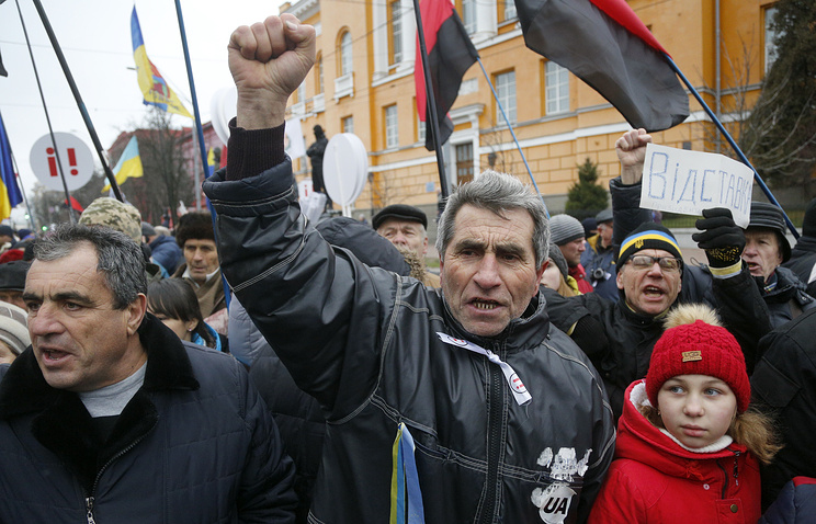 Mounting anti-Poroshenko rallies taking hold of Kiev