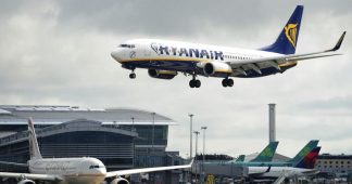 Ryanair Pilots Renew Strike Threat With Recognition Deadline