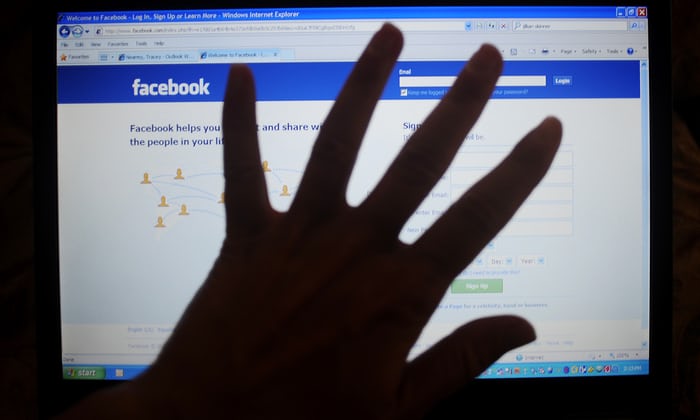 Facebook blocks sharing of WSWS anti-censorship video