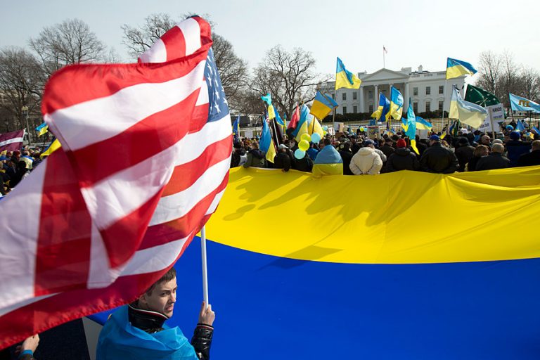 Oliver Stone Exposes US Coup d’etat In Ukraine