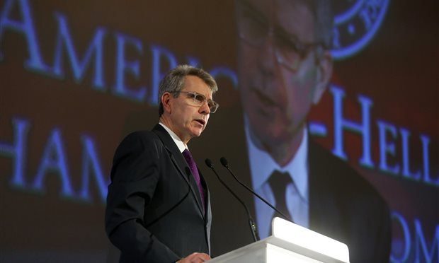 The US Ambassador warns of a “horrible accident” between Greece and Turkey