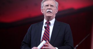 Bolton : un cabinet de guerre à un seul homme