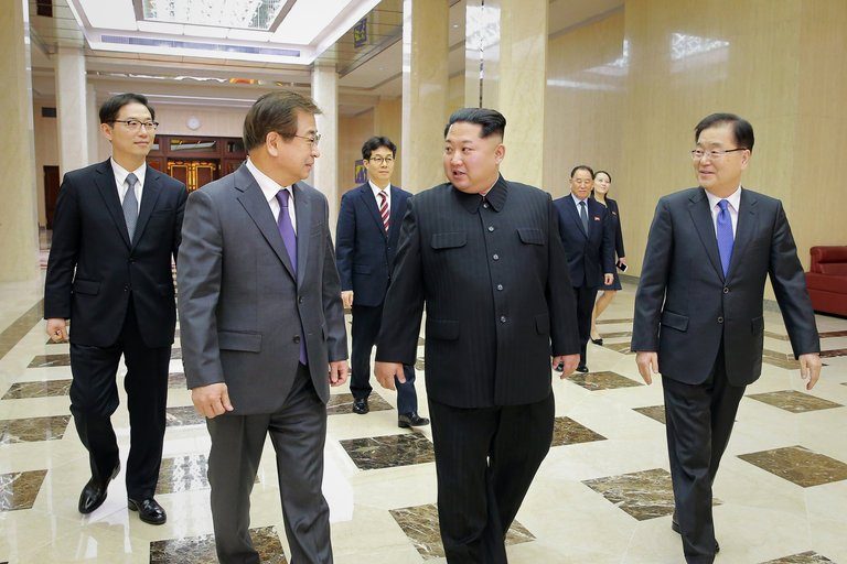 Kim is willing to dismantle nukes, South Korea says