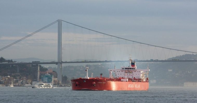 The Mystery of the Disappearing Tankers That Carry Kurdish Oil to Israel