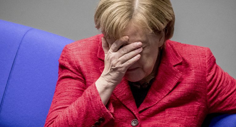 Italian Ministers Attack Merkel, Want Germany Out of Eurozone