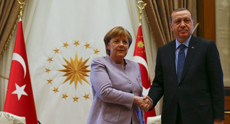 Merkel gives €32mn to Erdogan to “prevent uncontrolled migration”