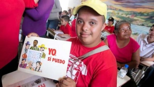 Cuba’s ‘Si Yo Puedo’ Helps Panama Cut Illiteracy in Half