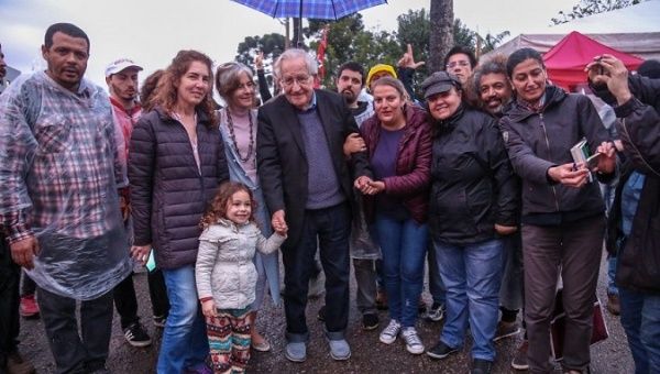Chomsky to Brazil: Follow Lula’s Ideas to Be Southern Colossus