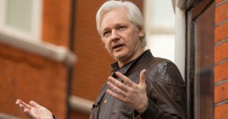 Julian Assange gets a new Australian passport