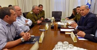 Crisis in Israel: Generals stop war-maniac Lieberman!