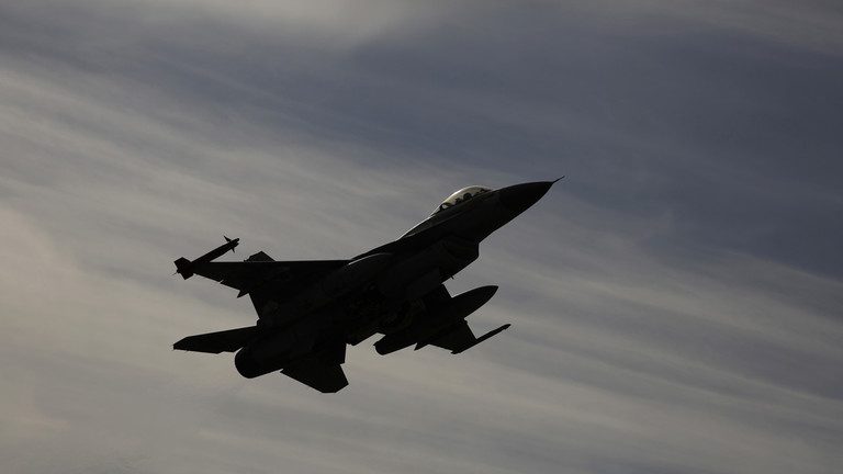 Israel’s airstrikes on Syria threatened 2 civilian flights landing in Beirut & Damascus