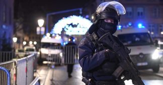 Very strange: A “terrorist attack” in the middle of the French political crisis