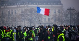 Die französische anti-neoliberale Revolution. Über die Bedingungen für ihren Erfolg