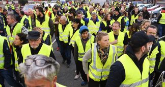 GiletsJaunes: les citoyens en marche vers l’Elysée !… et ailleurs en France