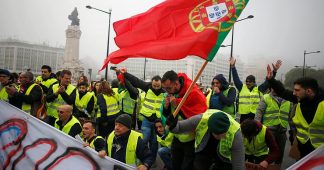 Portugal’s ‘yellow vests’ turn out for anti-government protests