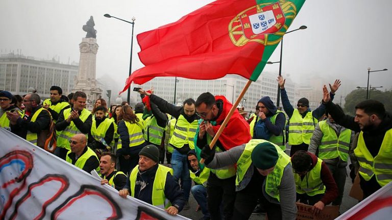 Portugal’s ‘yellow vests’ turn out for anti-government protests