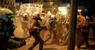 Clashes & tear gas as protesters demonstrate against Merkel’s visit to Greece