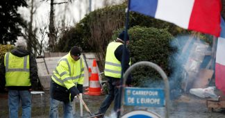 67% des Français les plus modestes veulent que le mouvement des Gilets jaunes se poursuive