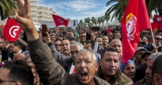 General strike of 700,000 public sector workers shakes Tunisia