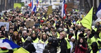 Référents locaux, stickers et analyse vidéo : la nouvelle méthode de comptage des “gilets jaunes”