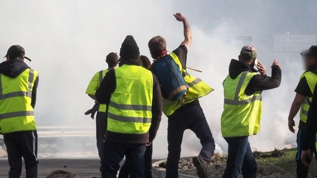 French worker sentenced to six months’ jail over Facebook call for demonstrations