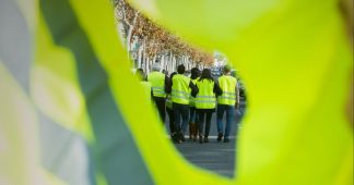 “Fin du grand débat, début du grand débarras !” (4 mars,  Bourse du Travail, Paris)