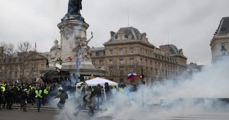 Gilets jaunes : un acte 12 en hommage aux blessés et aux victimes