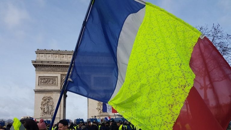 Acte 14 : après trois mois, la mobilisation des Gilets jaunes se poursuit (LIVE)