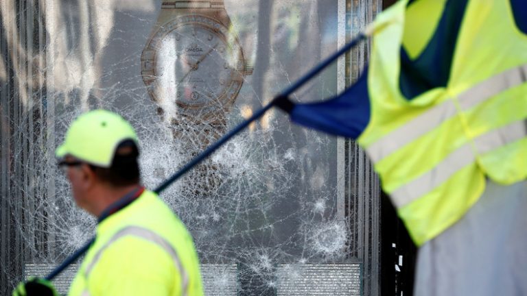 Gilets jaunes : un acte 19 à haut risque (LIVE)