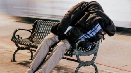 Sans logis : l’intolérable doit cesser, aujourd’hui !