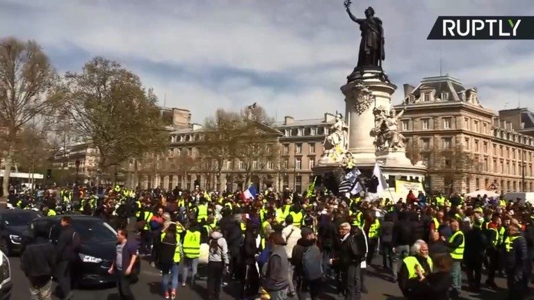 20+ arrested, leader fined: Yellow Vest protests open ‘Act 21’ in France
